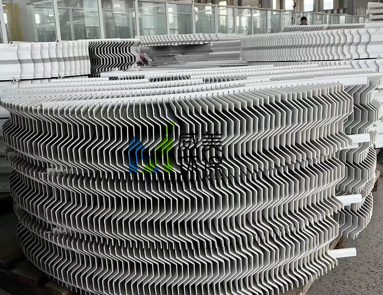 S��ƽ����F��-������