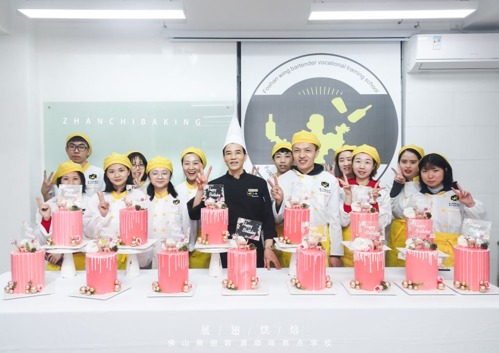 佛山展翅學(xué)院已進(jìn)行全面消毒，請到校參觀